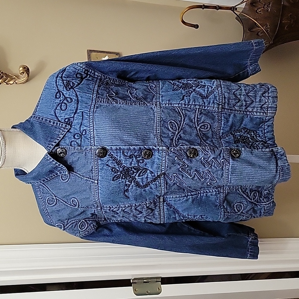 New Directions blue denim embroidered quilted long slv top jacket 1X Excellent …